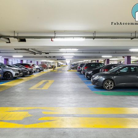 Amazing Flat-Parking Available-By Fabaccommodation Cardiff Esterno foto