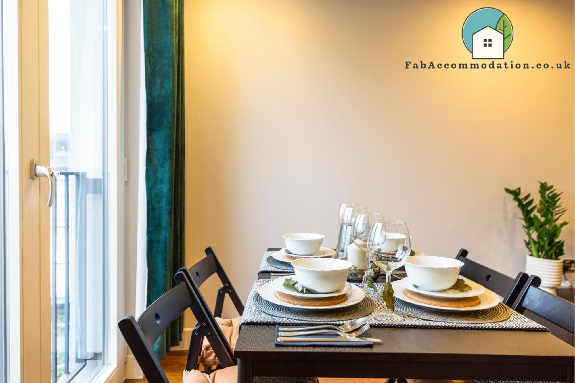 Amazing Flat-Parking Available-By Fabaccommodation Cardiff Esterno foto